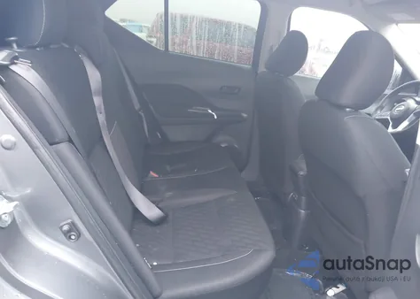 2022 Nissan Kicks S Xtronic Cvt z USA, uszkodzony, nr VIN 3N1CP5BV4NL512954